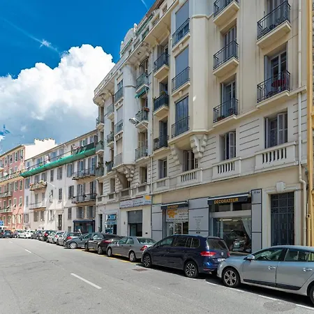 Apartamento Cosy 1 Bdr Near Garibaldi Square - Floor & Ac *