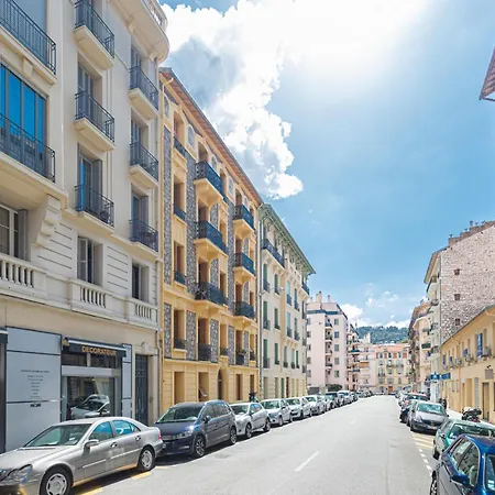 Cosy 1 Bdr Near Garibaldi Square - Floor & Ac Apartamento *